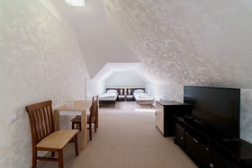 Hotel Balmont