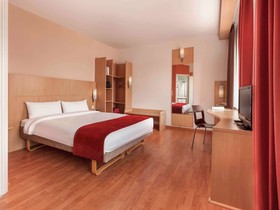 ibis Nizhny Novgorod Hotel