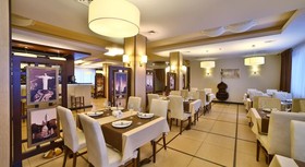 Hotel Avia