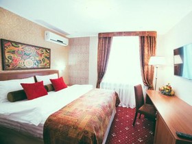 Countries Hotel