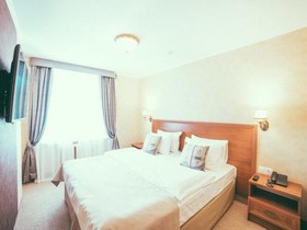 Countries Hotel