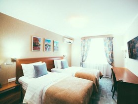 Countries Hotel