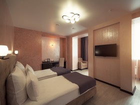 Hotel Almira