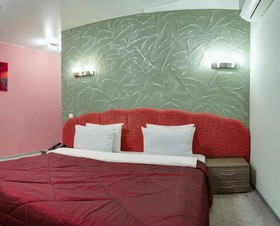 X&O Hotel
