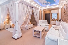 Chocolate Hotel