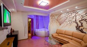 Emerald Hotel