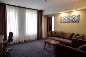 Nesterov Plaza Hotel