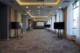 Nesterov Plaza Hotel