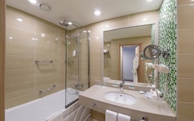 Nesterov Plaza Hotel