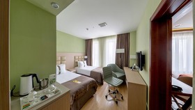 Nesterov Plaza Hotel