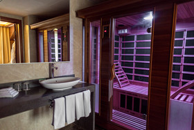 Nesterov Plaza Hotel