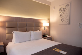 Nesterov Plaza Hotel