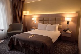 Nesterov Plaza Hotel