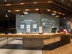 Aviator Hotel