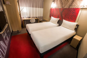 Aviator Hotel