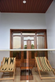 Chimpanzee Lodge