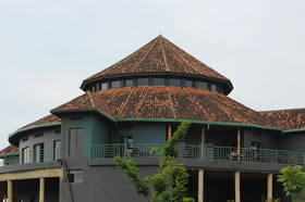Nyungwe Top View Hotel