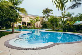 Gorillas Lake Kivu Hotel