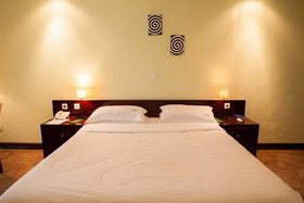 Gorillas Lake Kivu Hotel