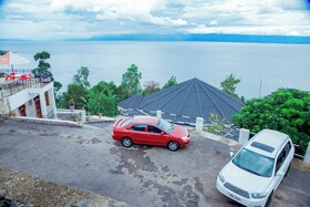 Kigufi Hill Hotel