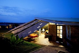 Discover Rwanda Kayonza EcoLodge