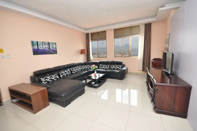 2000 Hotel