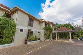Aberdeen House Boutique Hotel