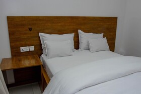 Ally Ngali Motel