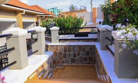 Ally Ngali Motel