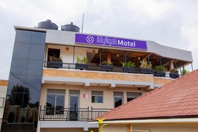Ally Ngali Motel