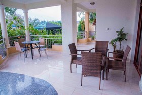 Amaris Hotel