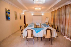 Amaris Hotel