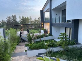 Coalescence Hotel