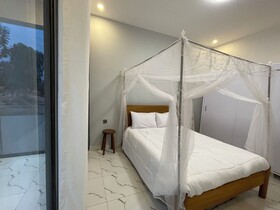 Coalescence Hotel