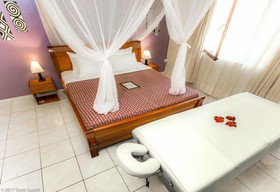 Heaven Restaurant & Boutique Hotel