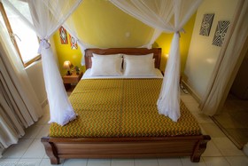 Heaven Restaurant & Boutique Hotel