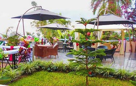 Hill View Hotel & Apartments