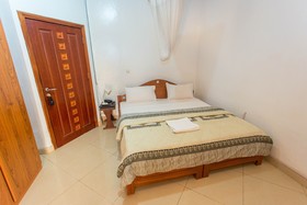 Hotel Iris Guesthouse
