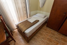 Hotel Iris Guesthouse