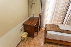 Hotel Iris Guesthouse