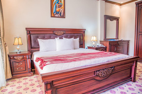Karisimbi Hotel