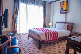 Karisimbi Hotel