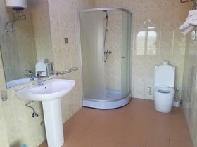 Kingsmen Suites