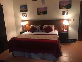 Kingsmen Suites