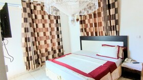 Silver Hotel