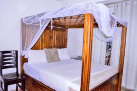 The Keza Hotel and Apartments