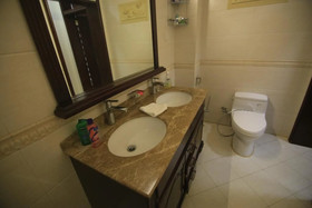 Um Apartments