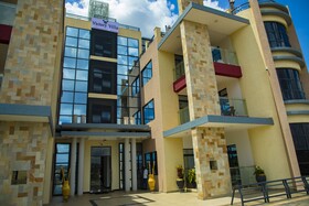 Victory Villa Apartment Hotel