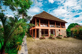 Tiloreza Volcanoes Ecolodge
