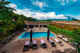 Tiloreza Volcanoes Ecolodge